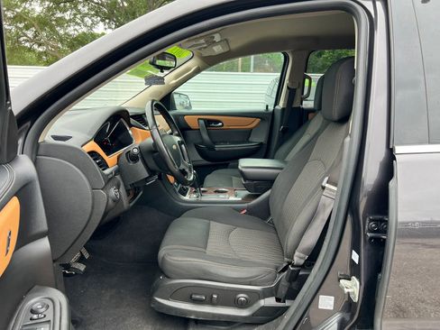 Used 2013 Chevrolet Traverse LT AWD/4WD image 10
