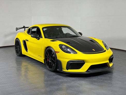 Certified 2024 Porsche 718 Cayman GT4 RS RWD image 9