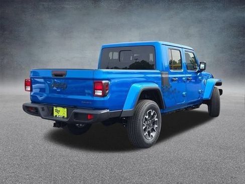 New 2026 Jeep Gladiator Sport AWD/4WD image 14