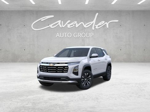 New 2027 Chevrolet Equinox LT w/ Convenience Package II FWD image 8