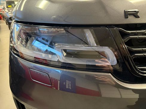 Used 2020 Land Rover Range Rover Sport HST image 21