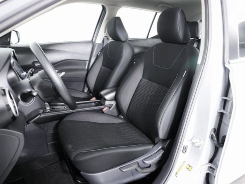 Used 2024 Nissan Kicks SV image 21