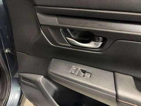Used 2024 Honda CR-V Sport image 17