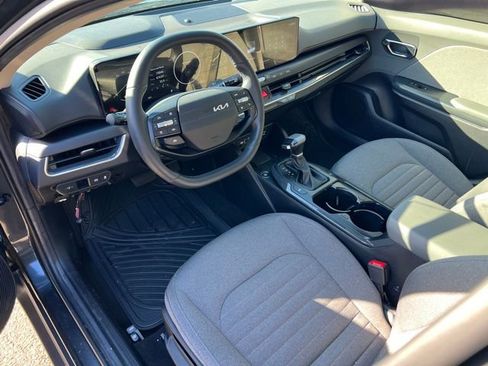 Certified 2025 Kia K4 EX FWD image 15
