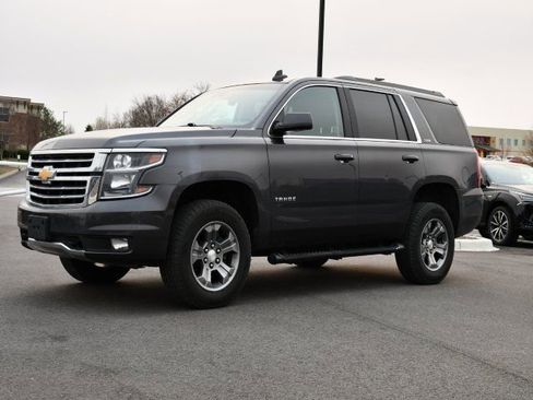 Used 2017 Chevrolet Tahoe LT image 3