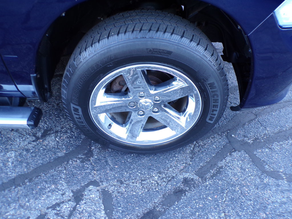 Used 2016 RAM 1500 Express AWD/4WD image 5