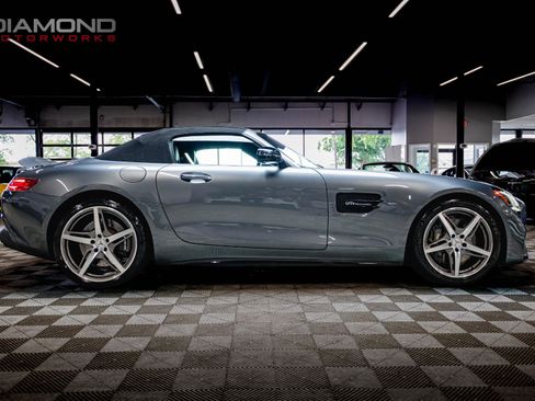 Used 2020 Mercedes-Benz AMG GT Roadster image 76