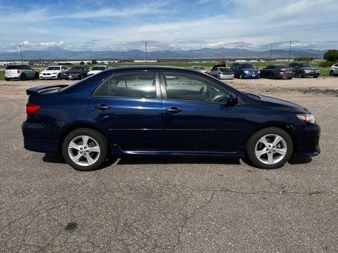 Used 2011 Toyota Corolla S FWD image 4
