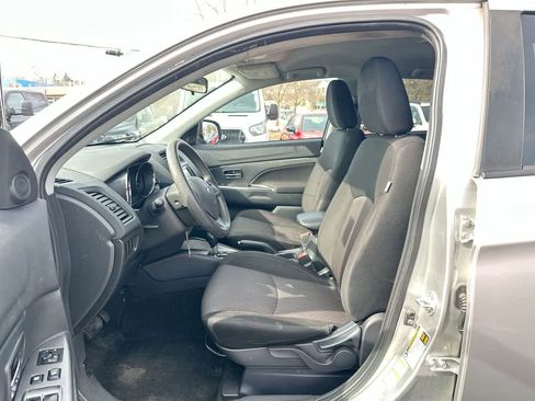 Used 2018 Mitsubishi Outlander Sport ES image 21