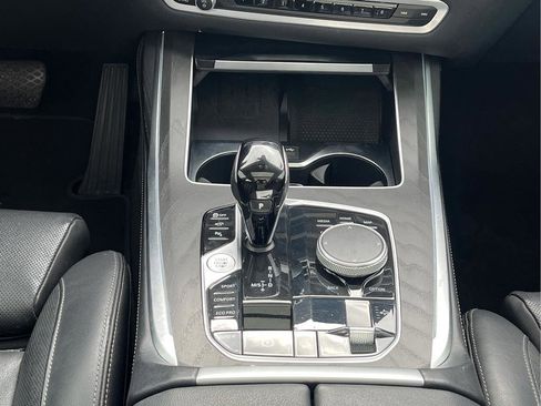 Used 2022 BMW X7 xDrive40i image 28