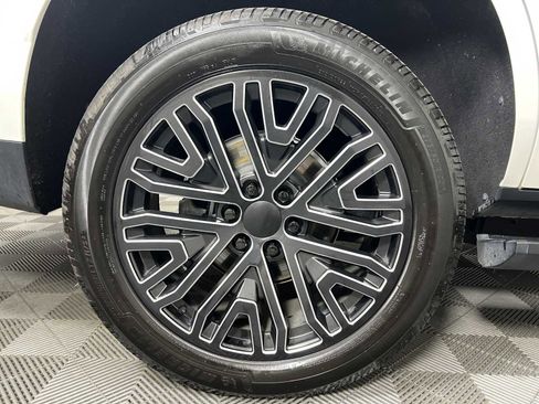 Used 2021 GMC Yukon Denali w/ Denali Premium Package RWD image 31