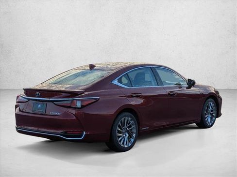 Used 2019 Lexus ES 300h ES 300h Luxury image 5