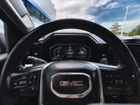 Certified 2024 GMC Sierra 1500 Elevation w/ Preferred Package AWD/4WD image 12
