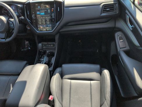 Used 2025 Subaru Ascent Bronze Edition image 31