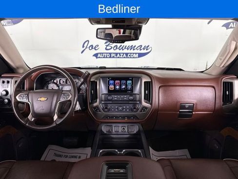 Used 2017 Chevrolet Silverado 1500 High Country image 11