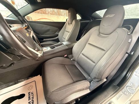 Used 2015 Chevrolet Camaro SS image 16