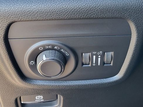 New 2026 Jeep Grand Cherokee Altitude AWD/4WD image 21