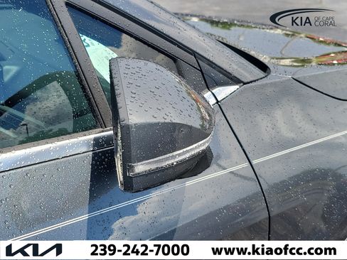 Certified 2023 Kia Sportage EX AWD/4WD image 8