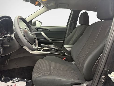 Used 2022 Mitsubishi Eclipse Cross LE image 14