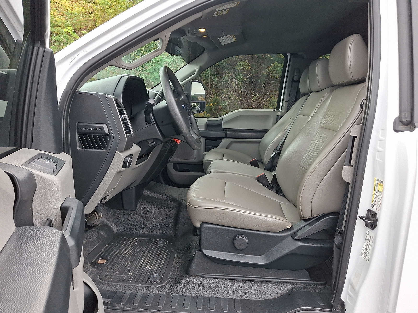 Used 2021 Ford F250 XL w/ Power Equipment Group AWD/4WD image 13