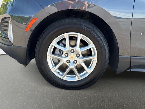 Used 2022 Chevrolet Equinox LT w/ Driver Convenience Package FWD image 12