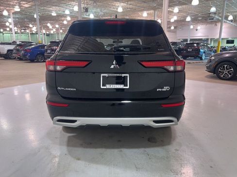 New 2025 Mitsubishi Outlander SEL image 4