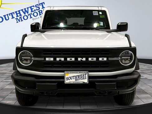 Used 2025 Ford Bronco Big Bend image 2