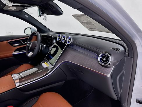 New 2026 Mercedes-Benz GLC 43 AMG 4MATIC Coupe image 33