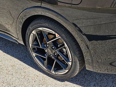 New 2026 Kia K4 GT-Line image 5