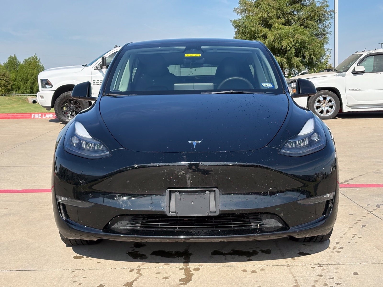 Used 2023 Tesla Model Y Long Range AWD/4WD image 2