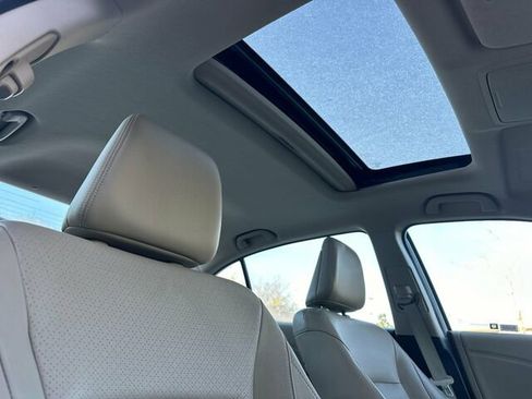 Used 2017 Honda Accord EX-L image 19