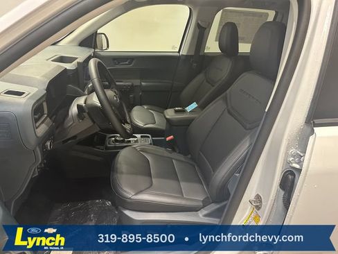 New 2025 Ford Maverick Lariat w/ Black Appearance Package AWD/4WD image 6