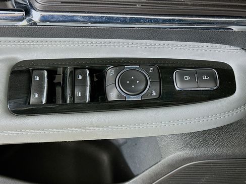 Used 2022 Lincoln Corsair AWD w/ Premium Package image 15