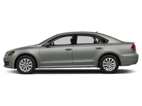 Used 2015 Volkswagen Passat 1.8T Limited Edition FWD image 3