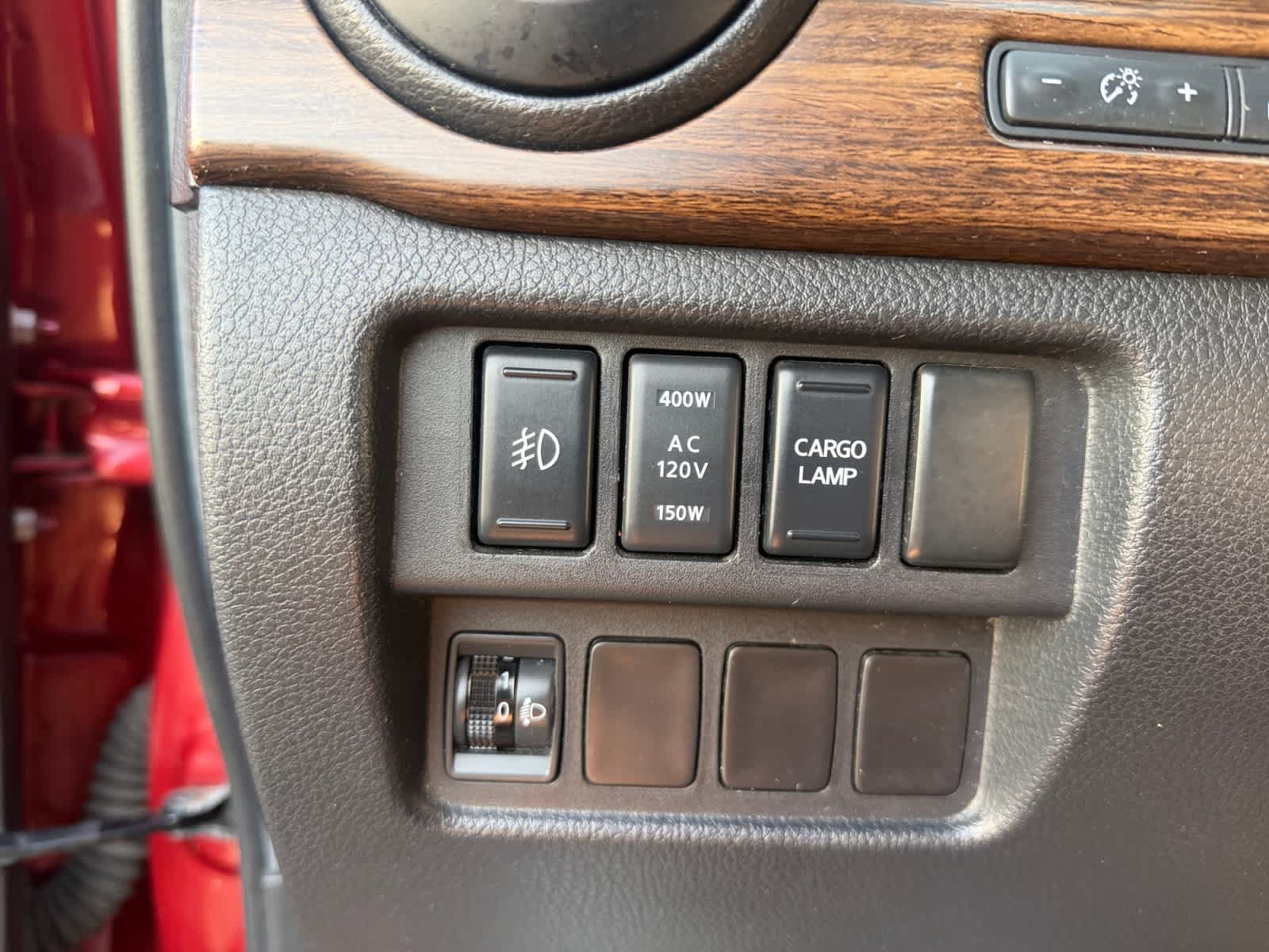 Used 2017 Nissan Titan Platinum Reserve AWD/4WD image 26