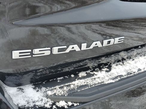 Certified 2024 Cadillac Escalade Sport image 28