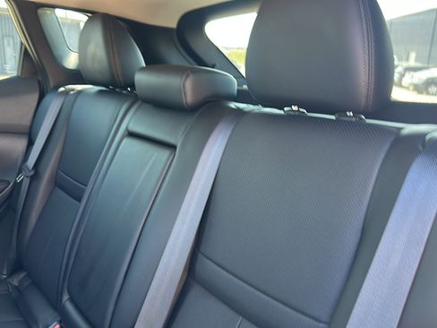 Used 2021 Nissan Rogue Sport SL w/ Premium Package image 19