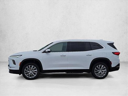 Used 2026 Buick Enclave Preferred FWD image 9