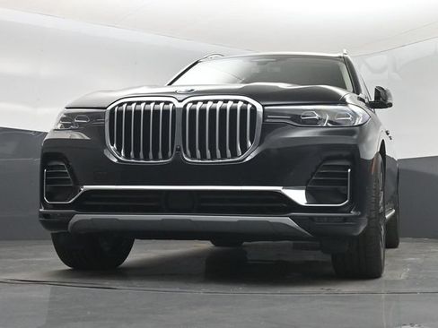 Used 2022 BMW X7 xDrive40i w/ Executive Package AWD/4WD image 31