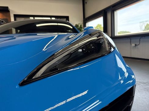 Used 2023 Chevrolet Corvette Stingray Coupe w/ Z51 Performance Package image 16