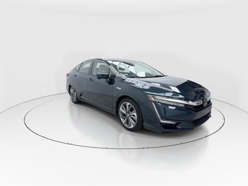 Used 2018 Honda Clarity Plug-In Hybrid image 2