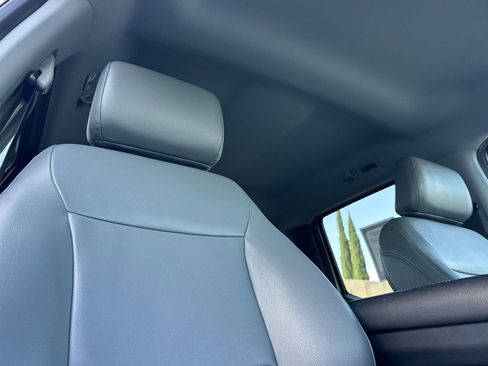 Used 2022 Ford F150 Lightning Pro AWD/4WD image 12