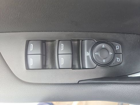 Used 2025 Chevrolet Blazer LT AWD/4WD image 11
