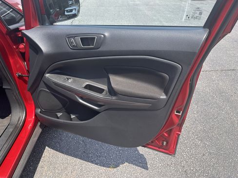 Used 2021 Ford EcoSport SE AWD/4WD image 10