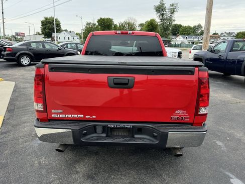 Used 2010 GMC Sierra 1500 SLE w/ Power Pack Plus AWD/4WD image 10