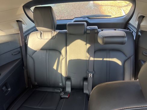 Used 2024 MAZDA CX-90 Plug-In Hybrid w/ Premium Pkg image 16