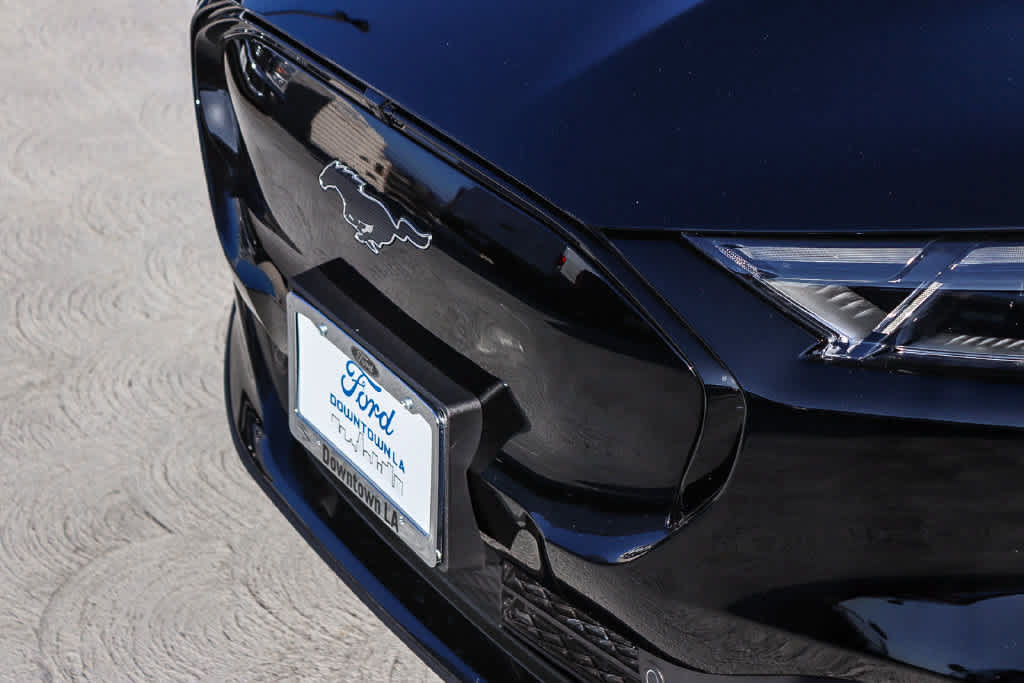 Used 2026 Ford Mustang Mach-E Premium w/ Technology Package RWD image 8