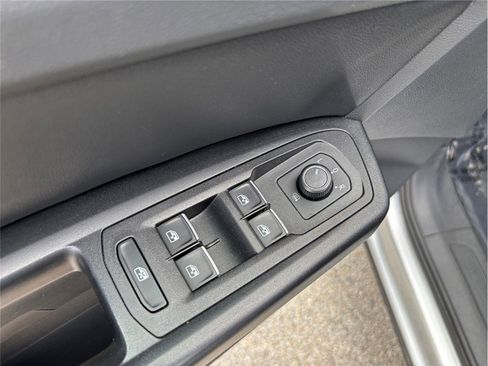 Used 2019 Volkswagen Atlas SE w/ Towing Package image 21