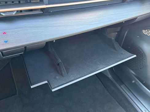 Certified 2024 Nissan Ariya AWD image 31