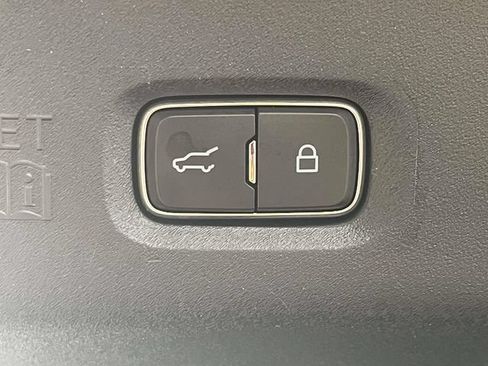 Certified 2025 Ford Expedition Max Active AWD/4WD image 10